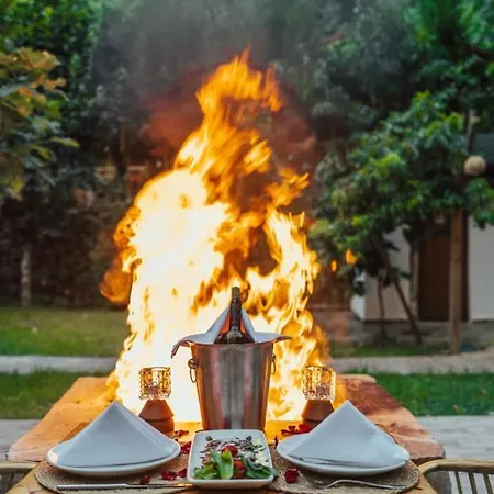 Alanya Bungalow Evleri / Restaurant Кемпинг